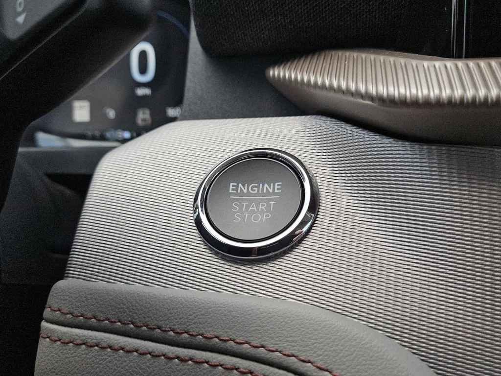 2026 Ford Explorer Active - Photo 15