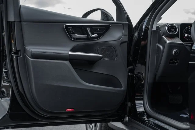 2025 Mercedes-Benz GLC Base - Photo 75