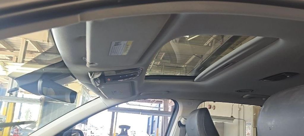 Used 2024 Gray Hyundai XRT image 8