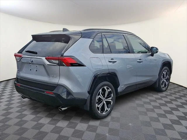 2023 Toyota RAV4 XSE - Photo 6