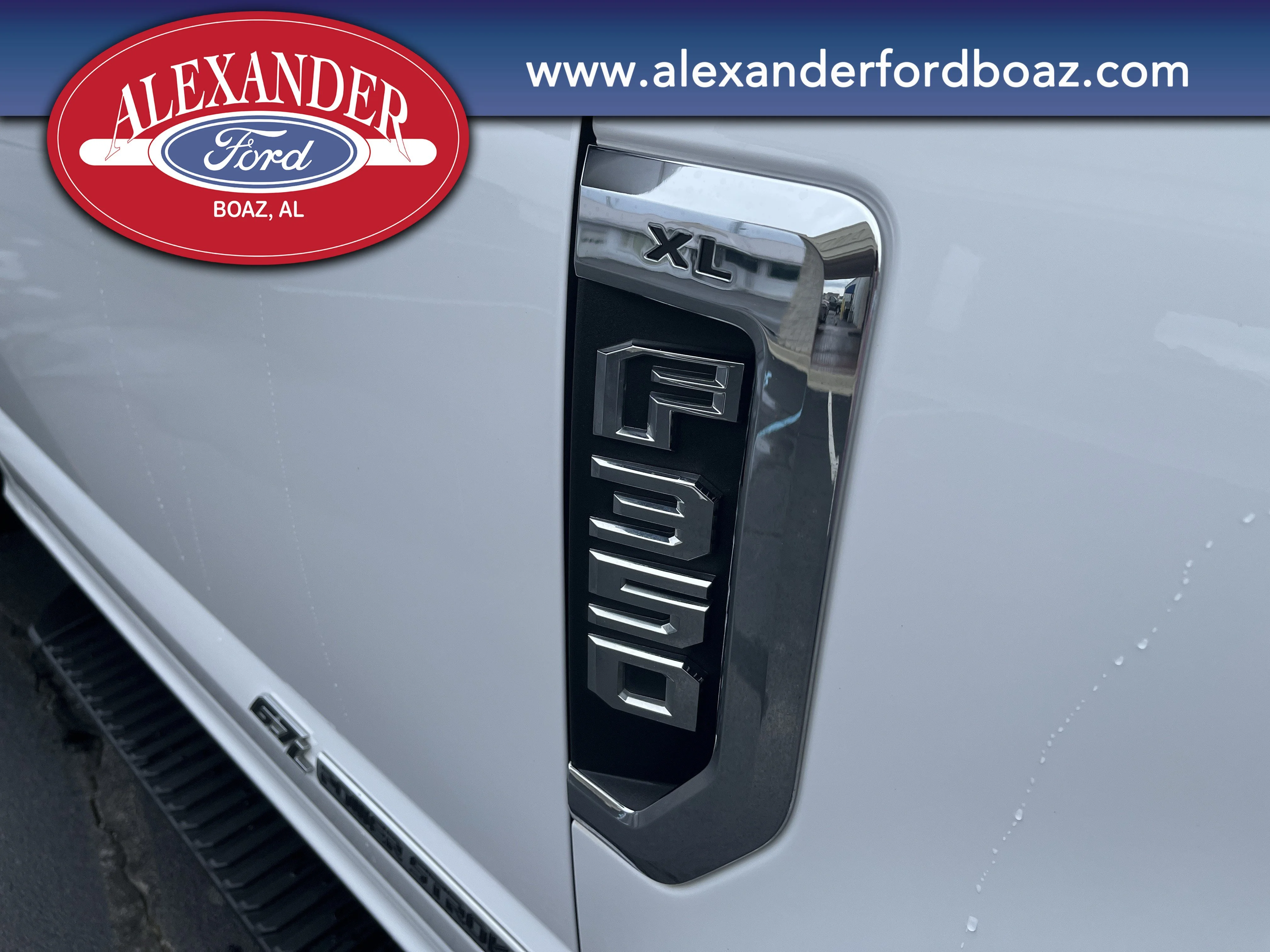Used 2021 Oxford White Ford XL image 7