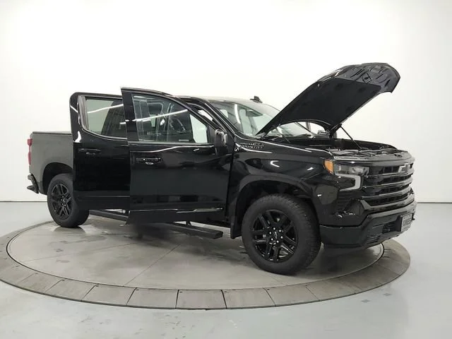 Used 2026 Black Chevrolet High Country image 9