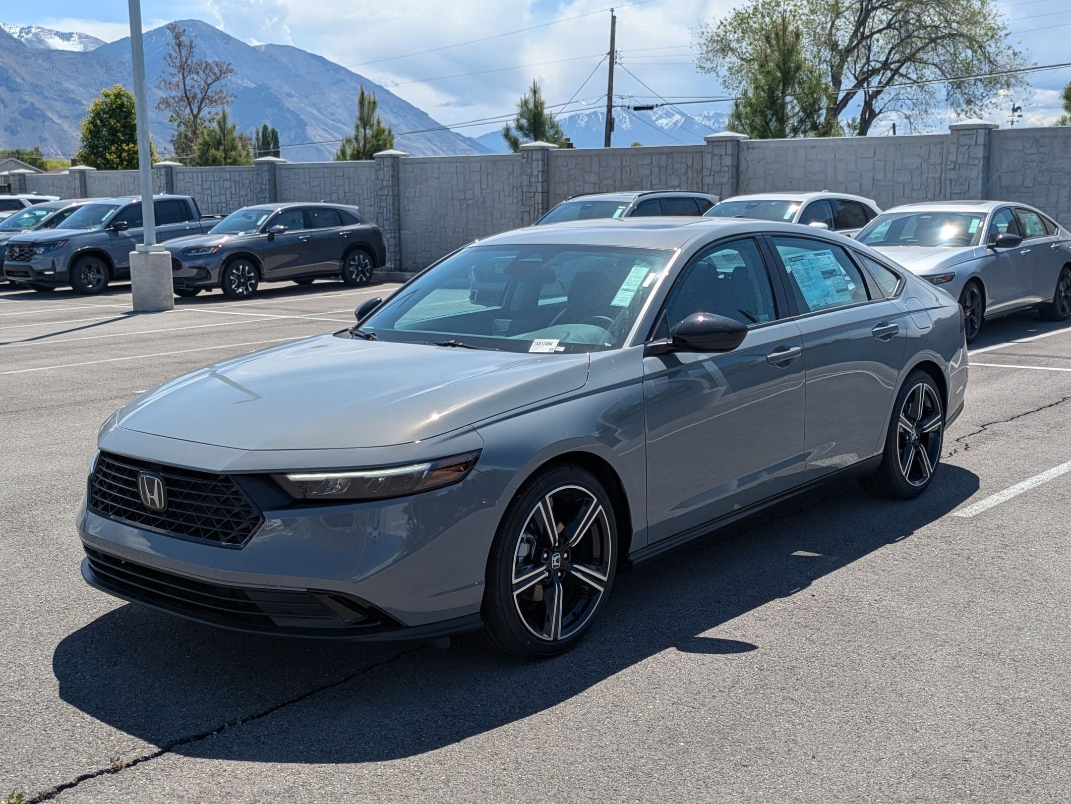 New 2026 Urban Gray Pearl Honda SE image 8