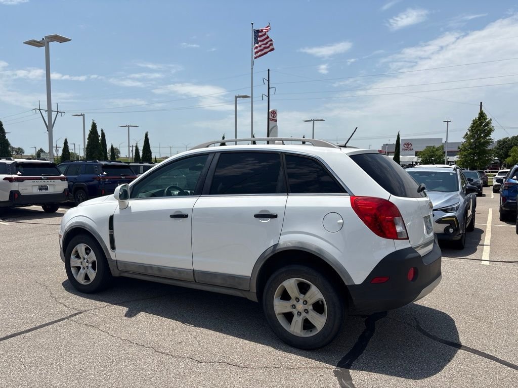 Used 2013 White Chevrolet 1LS image 6
