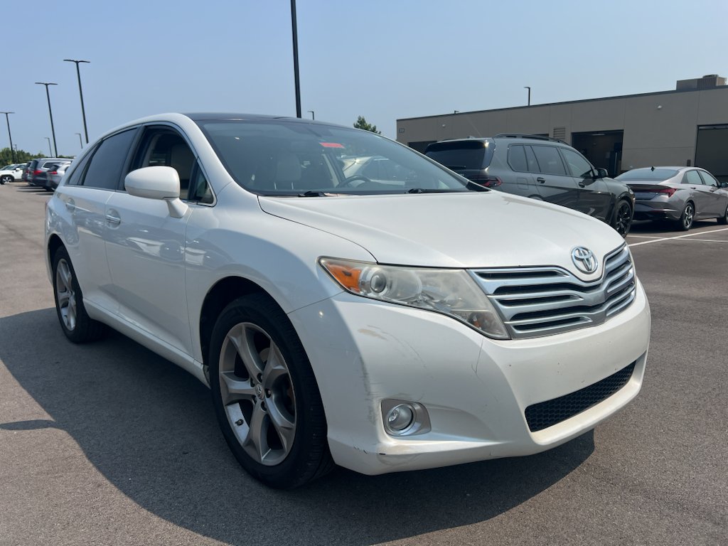 Used 2012 Blizzard Pearl Toyota Limited image 1