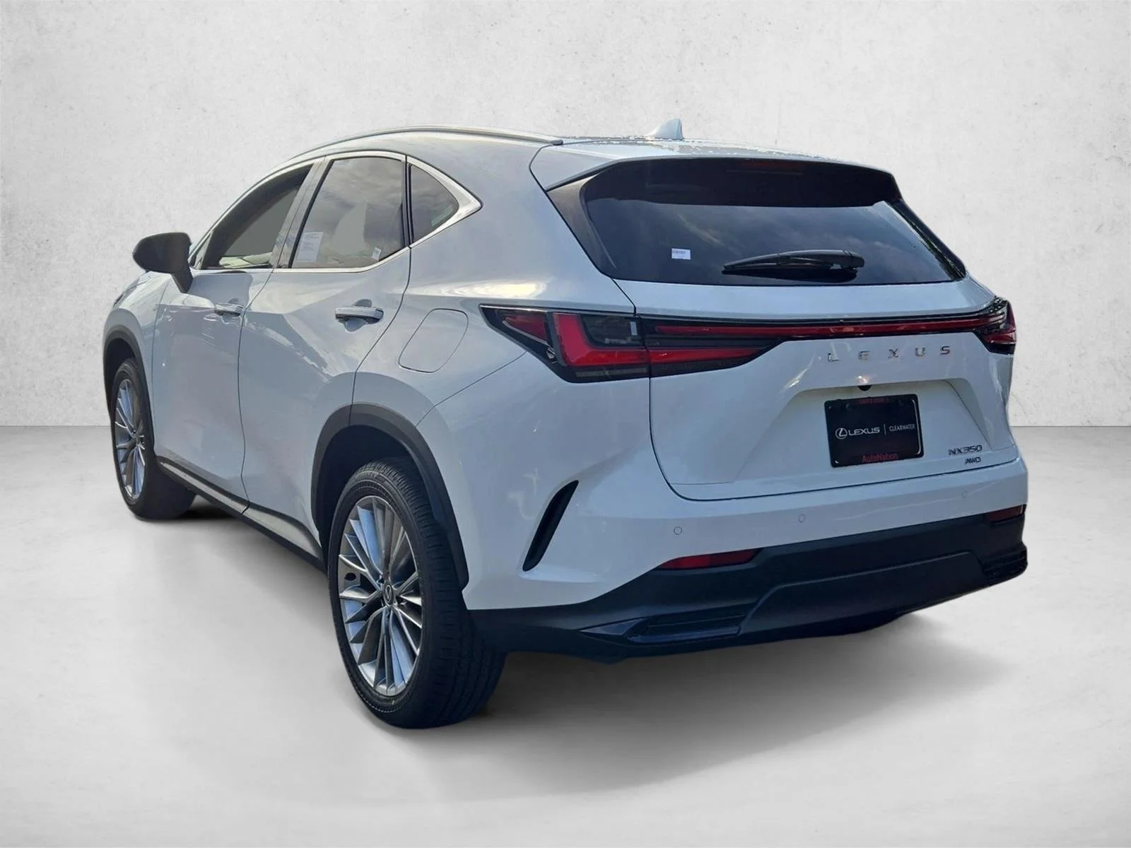2026 Lexus NX 350 - Photo 9