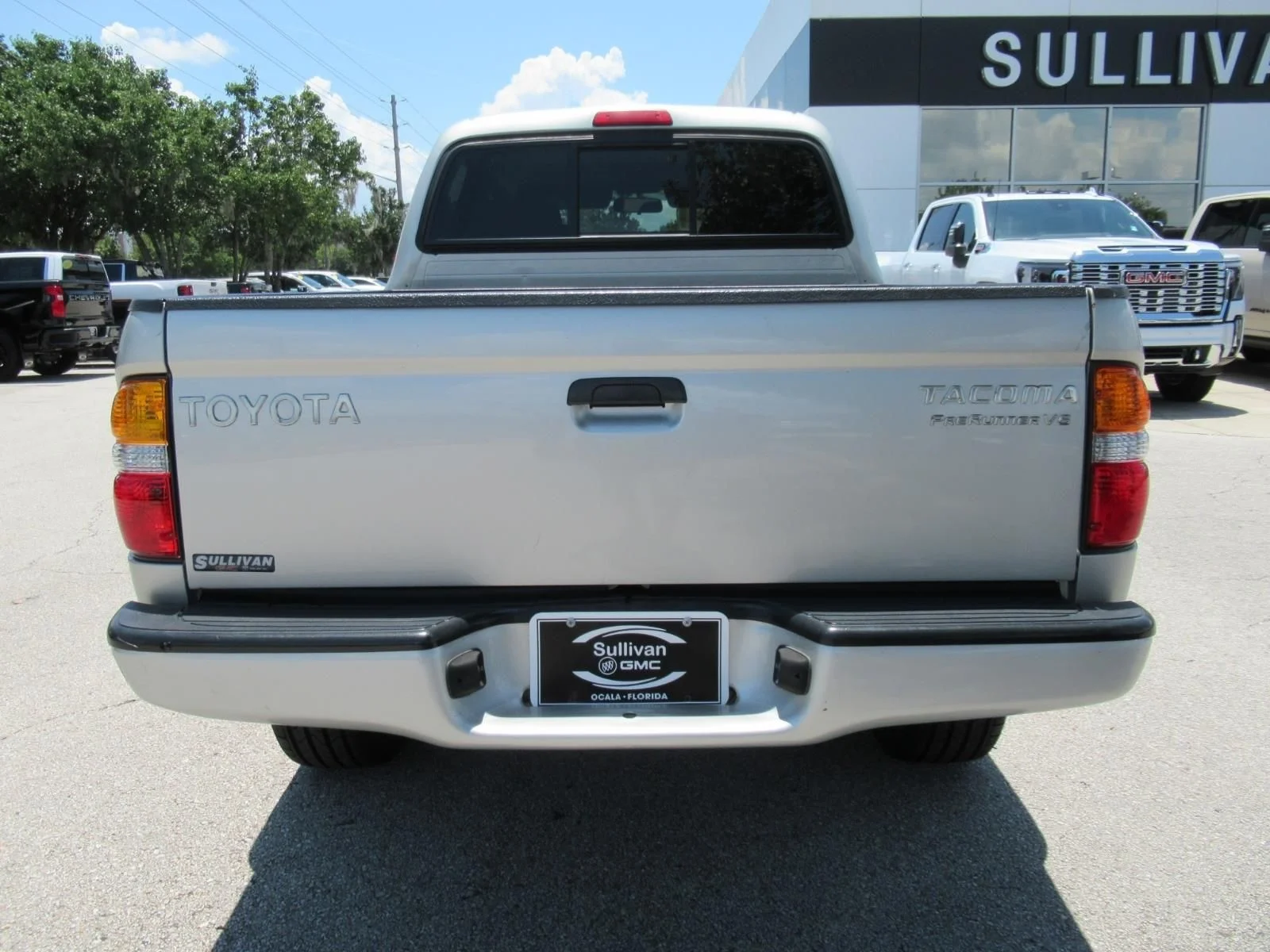 Used 2004 Silver Toyota PreRunner image 6