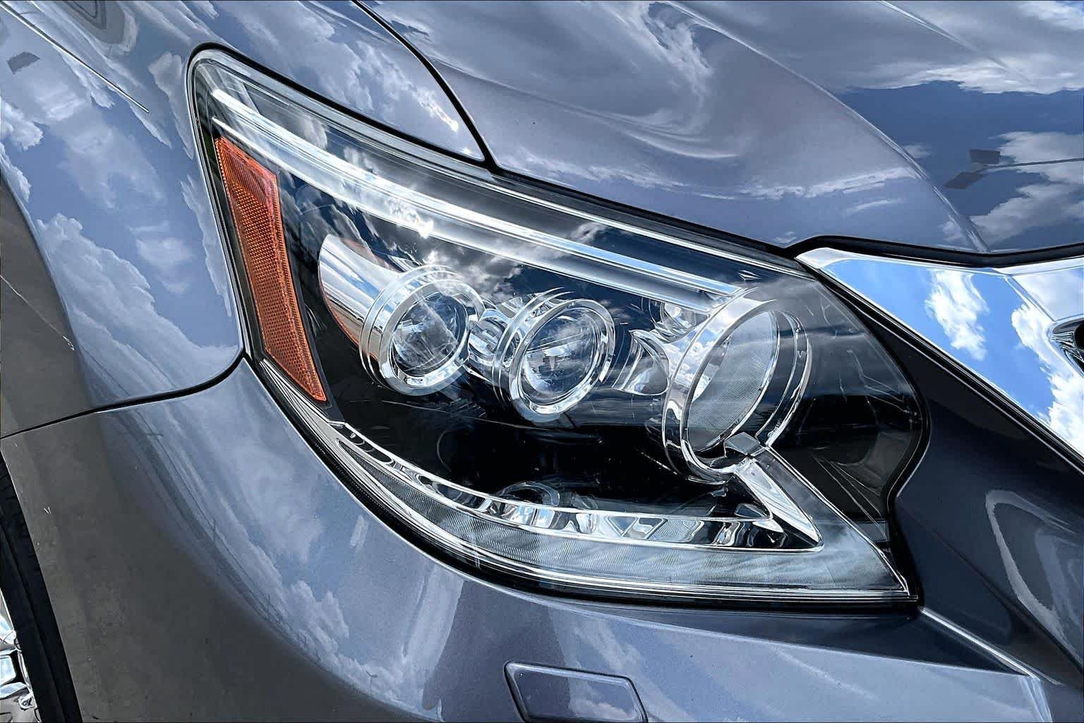 Used 2015 Nebula Gray Pearl Lexus  image 25