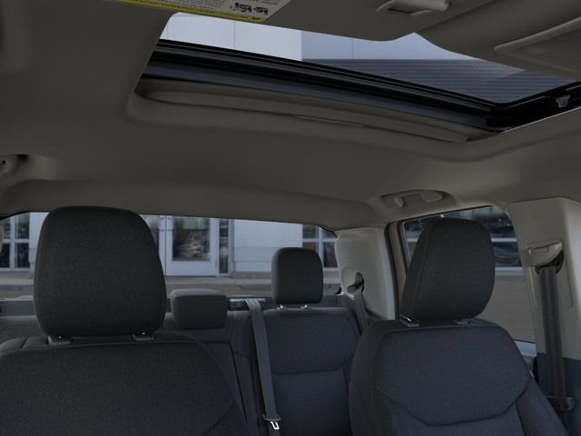 2025 Ford Maverick XLT - Photo 12
