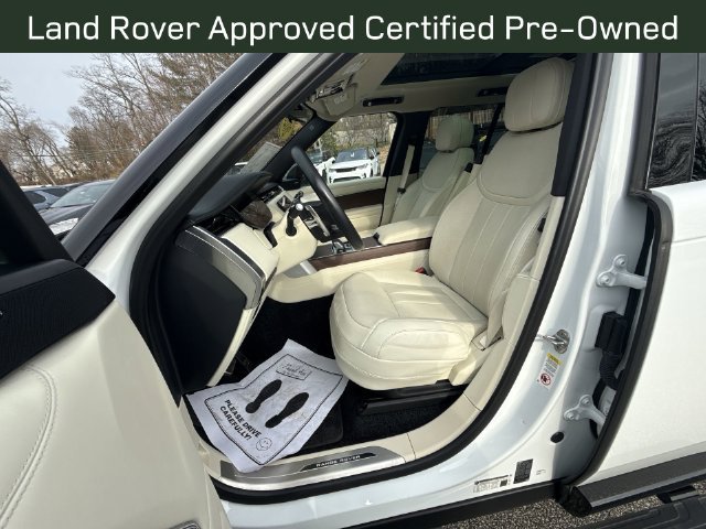 Certified Used 2023 Fuji White Land Rover SE image 17
