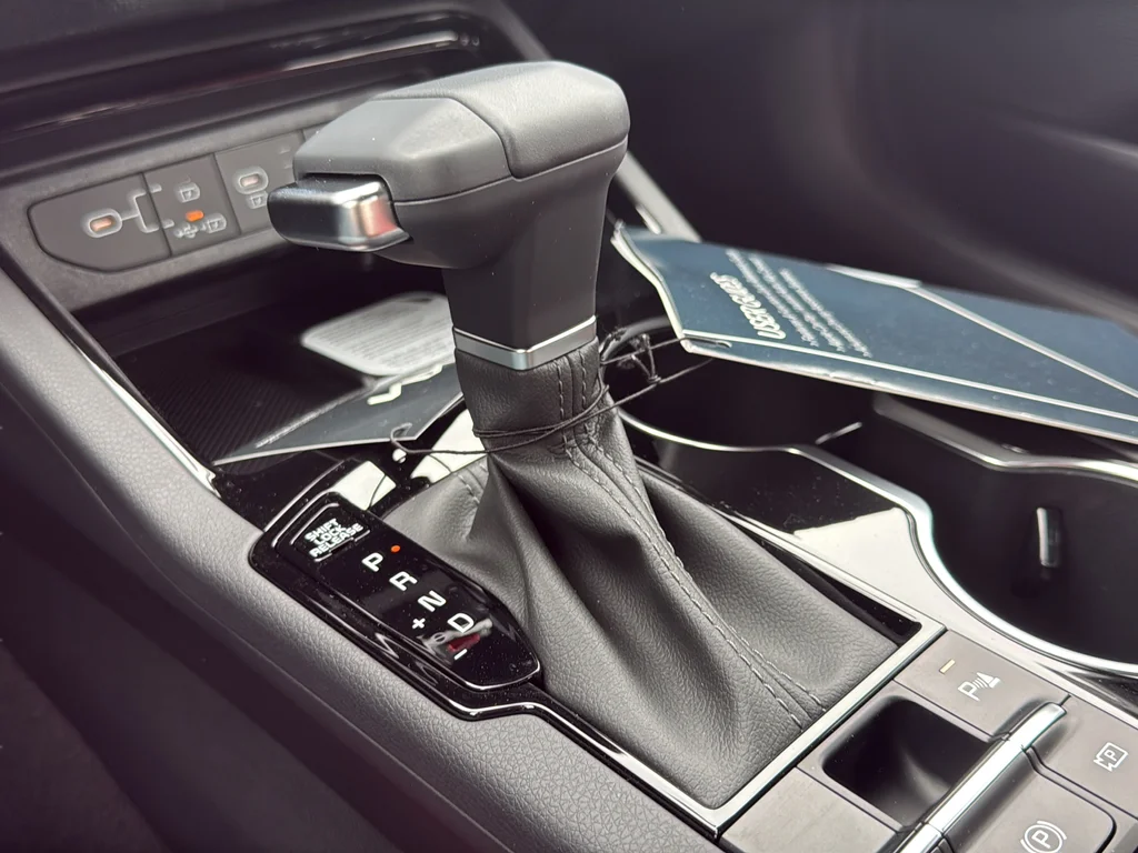 New 2026 Wolf Gray Kia GT-Line image 21