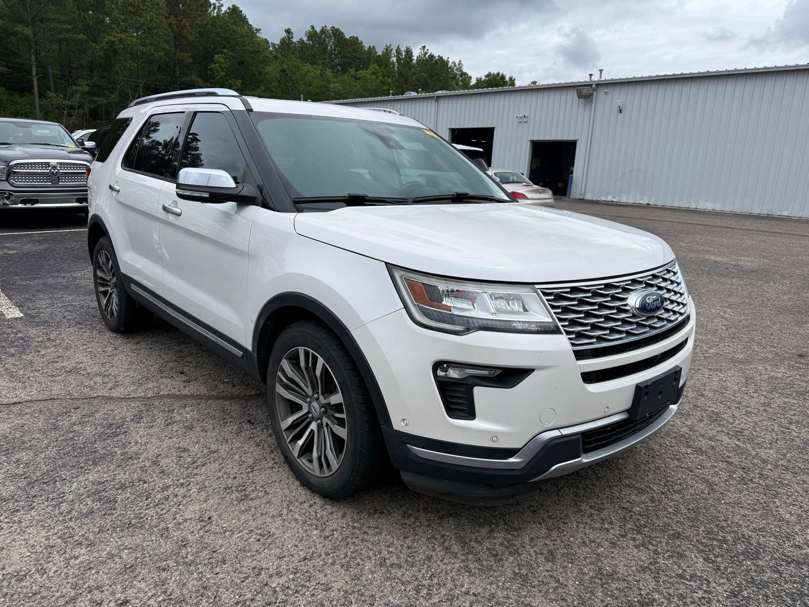 2018 Ford Explorer Platinum 4WD's photo