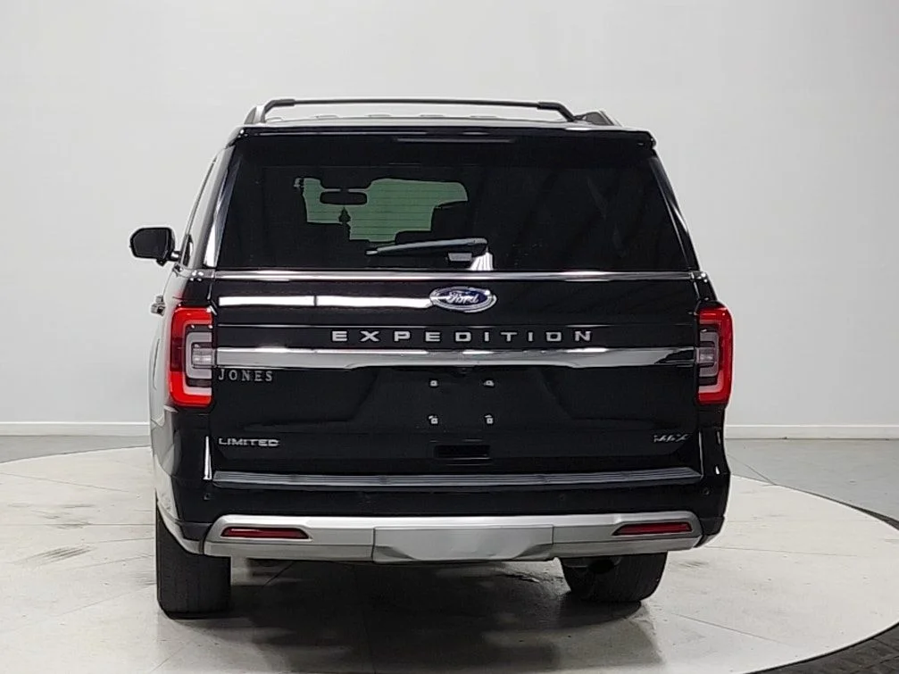 Used 2023 Black Ford Limited image 6