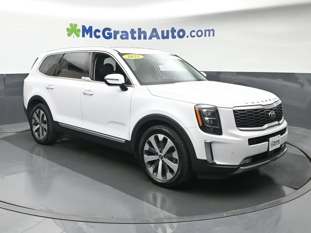 Used 2021 White Kia SX image 2