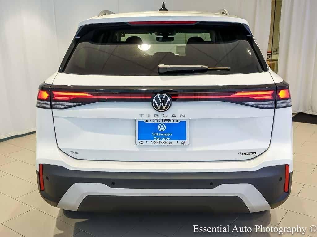 New 2026 Pure White Volkswagen 2.0T SE image 5