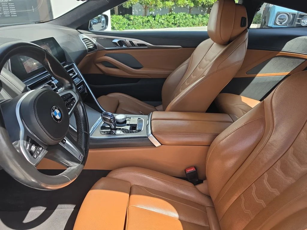 Used 2019 Blue Metallic BMW M850i xDrive image 10