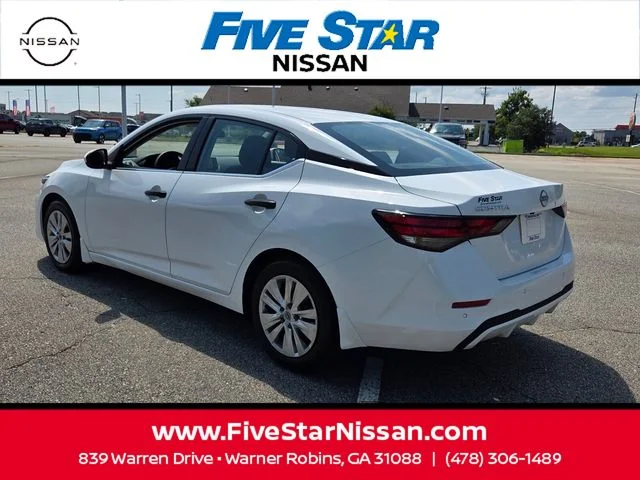Used 2025 White Nissan S image 9