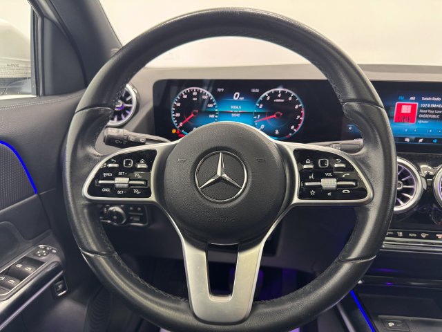 Certified Used 2022 Polar White Mercedes-Benz GLA 250 image 25