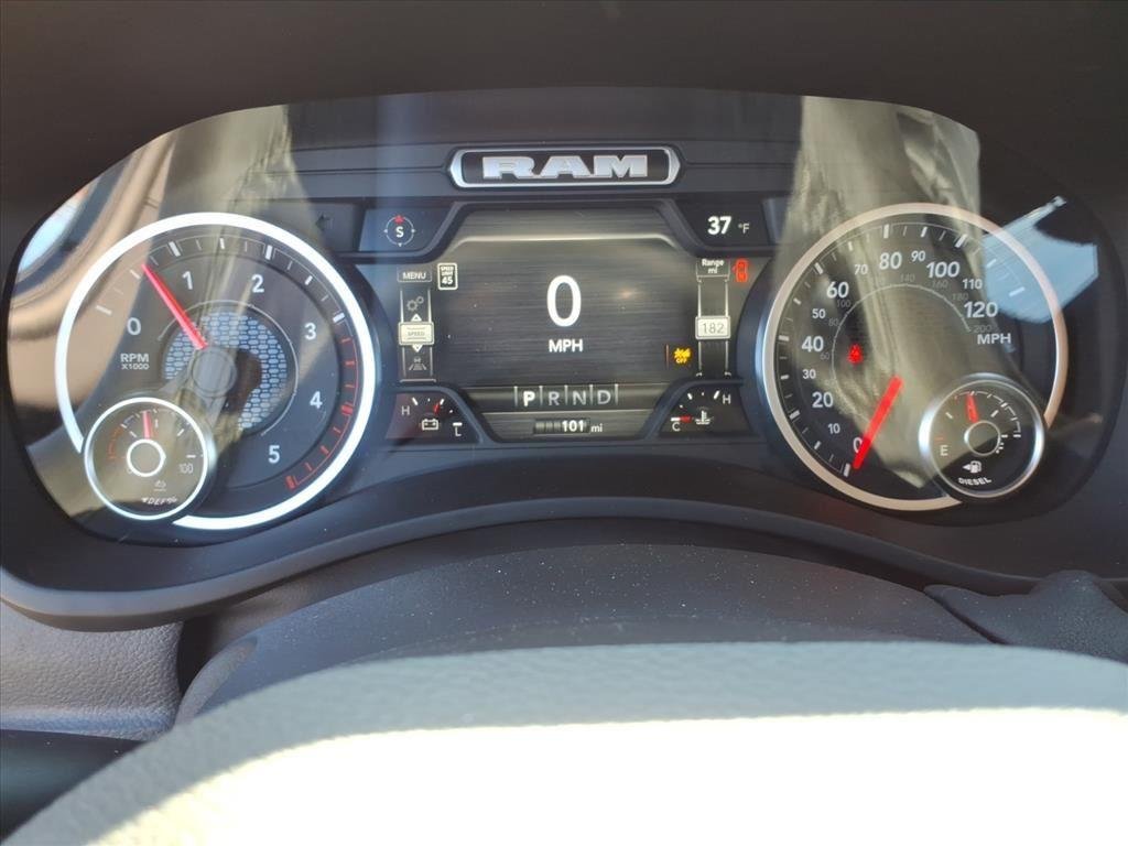 2026 RAM 2500 Tradesman/Black Express - Photo 11