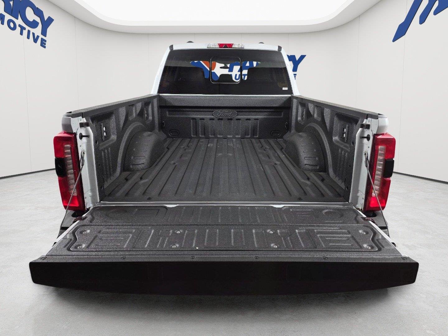 2026 Ford F-250 Super Duty XLT - Photo 7