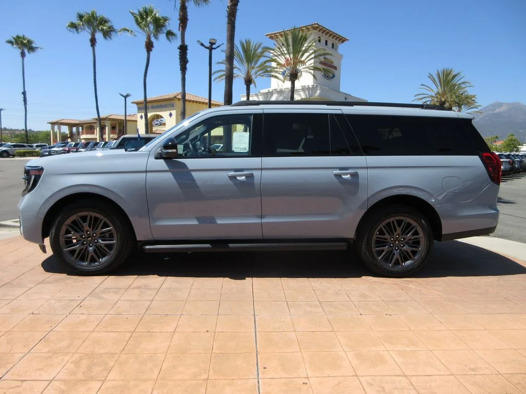 2026 Ford Expedition Platinum MAX 4x4's photo