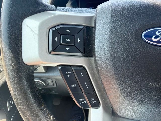 Used 2020 Black Ford Lariat image 19