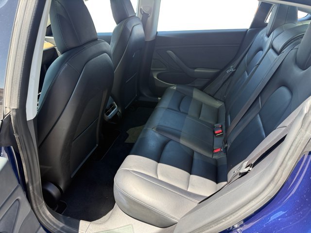 Used 2018 Deep Blue Metallic Tesla Long Range image 16