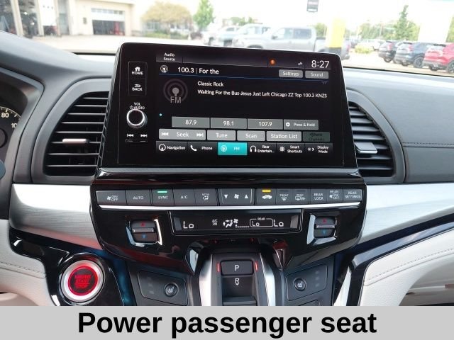 New 2026 Solar Silver Metallic Honda Touring image 16