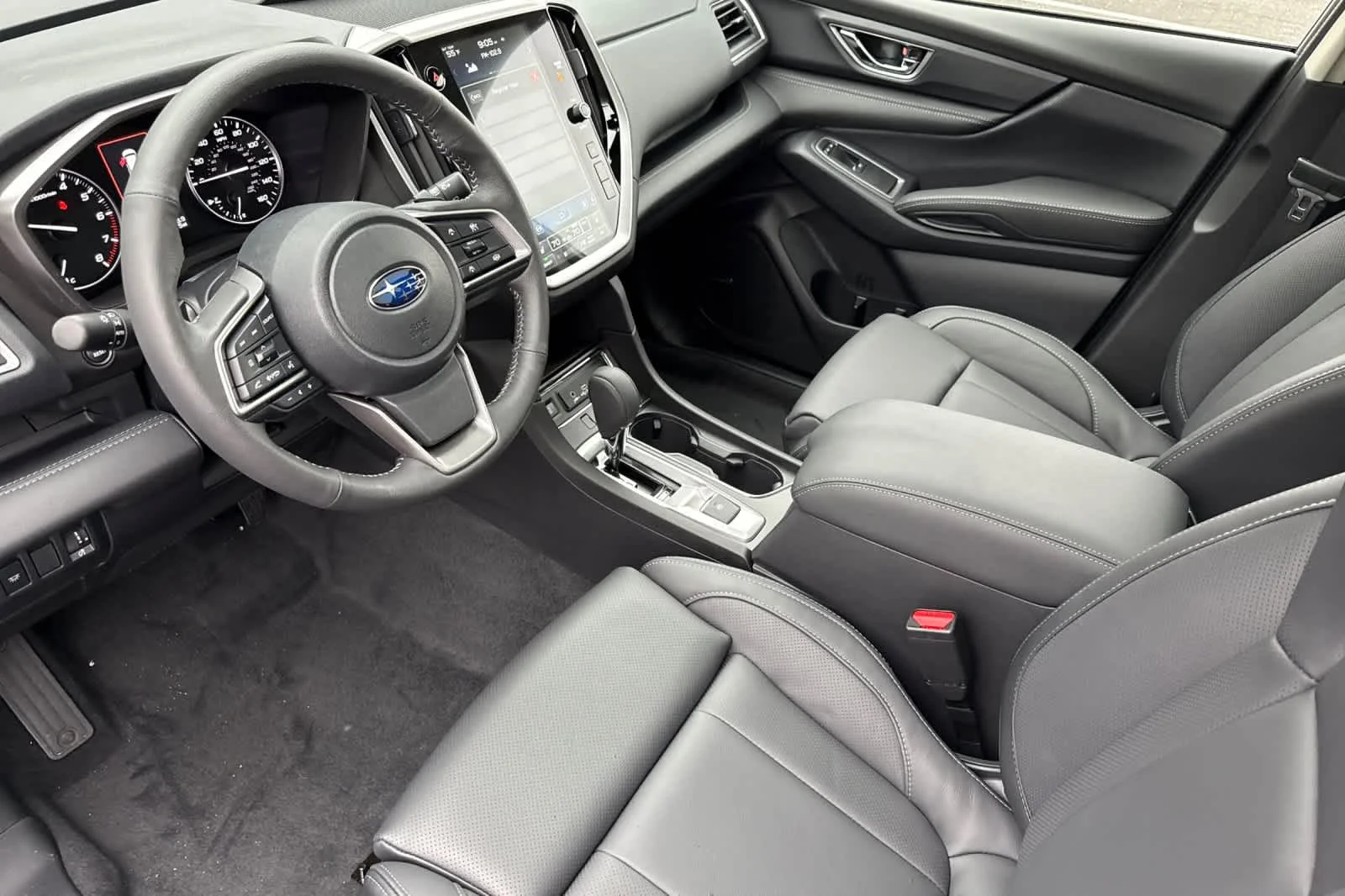 2026 Subaru Ascent Limited - Photo 9