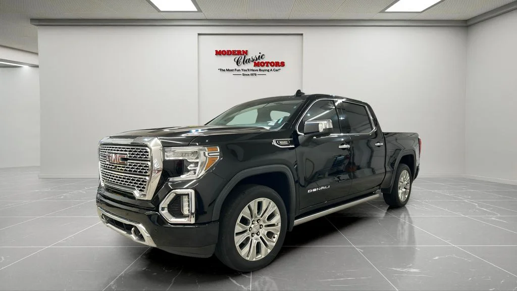 2020 GMC Sierra 4WD Crew Cab Short Box Denali's photo