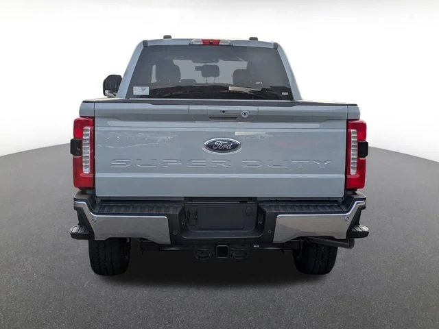 2026 Ford F-350 Super Duty Lariat - Photo 4