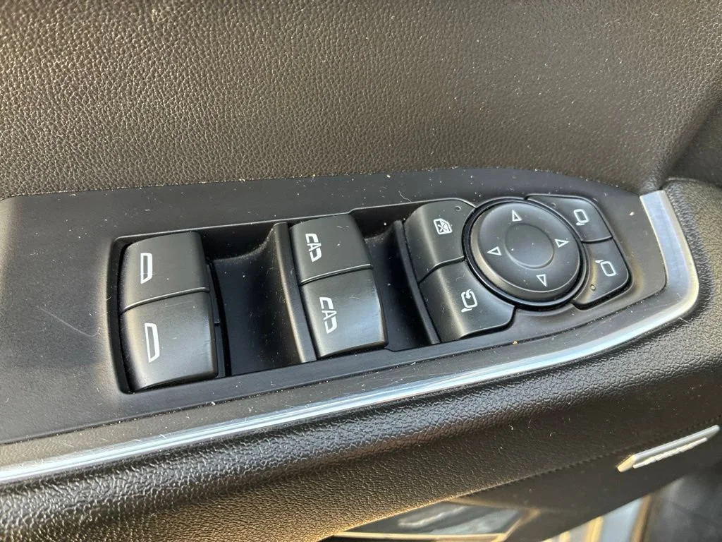 Used 2023 STERLING GRAY METALLIC Chevrolet LTZ image 8
