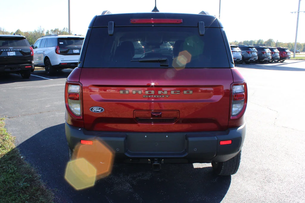 New 2026 Ruby Red Metallic Tinted Clearcoat Ford Badlands® image 10