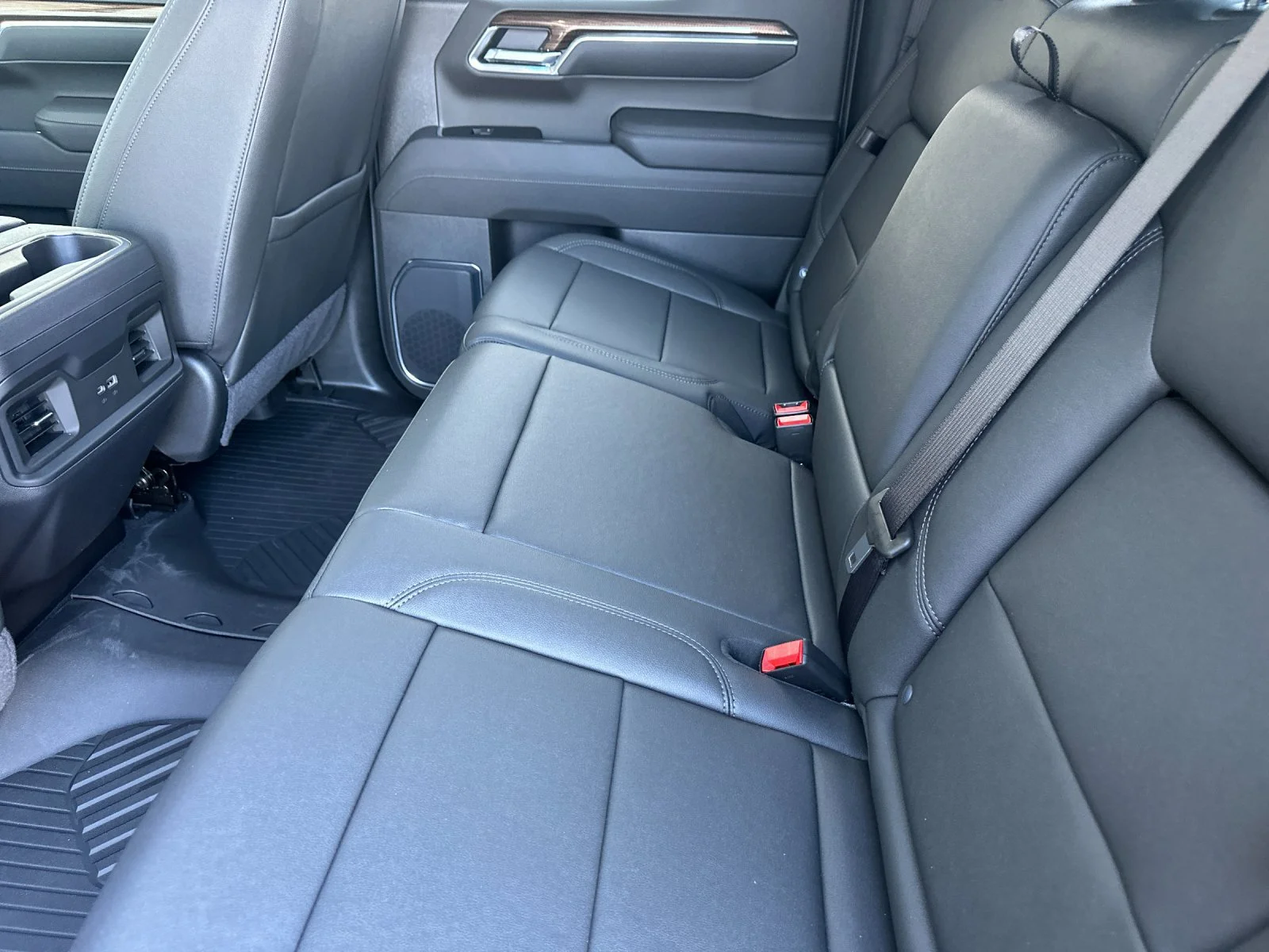 2026 Chevrolet Silverado 1500 LT Trail Boss - Photo 12