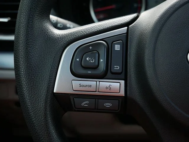 Used 2018 Gray Subaru 2.5i Premium image 17