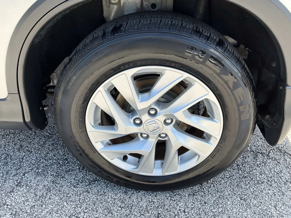 Used 2015 Silver Honda EX image 21
