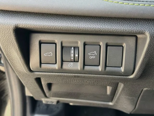 Used 2020 Crystal Black Silica Subaru Onyx Edition XT image 37