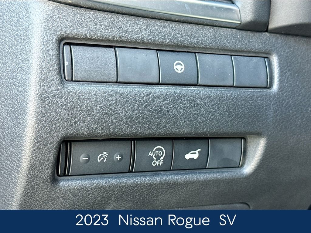 Used 2023 Gray Nissan SV image 21