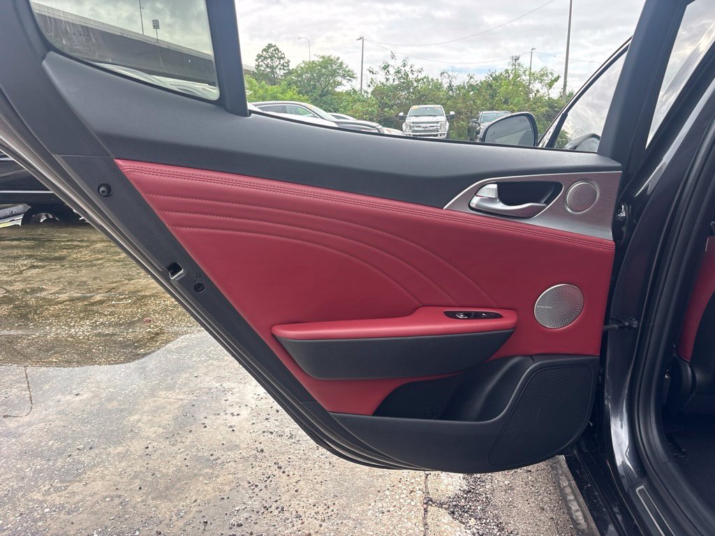 Used 2023  Kia GT2 image 15