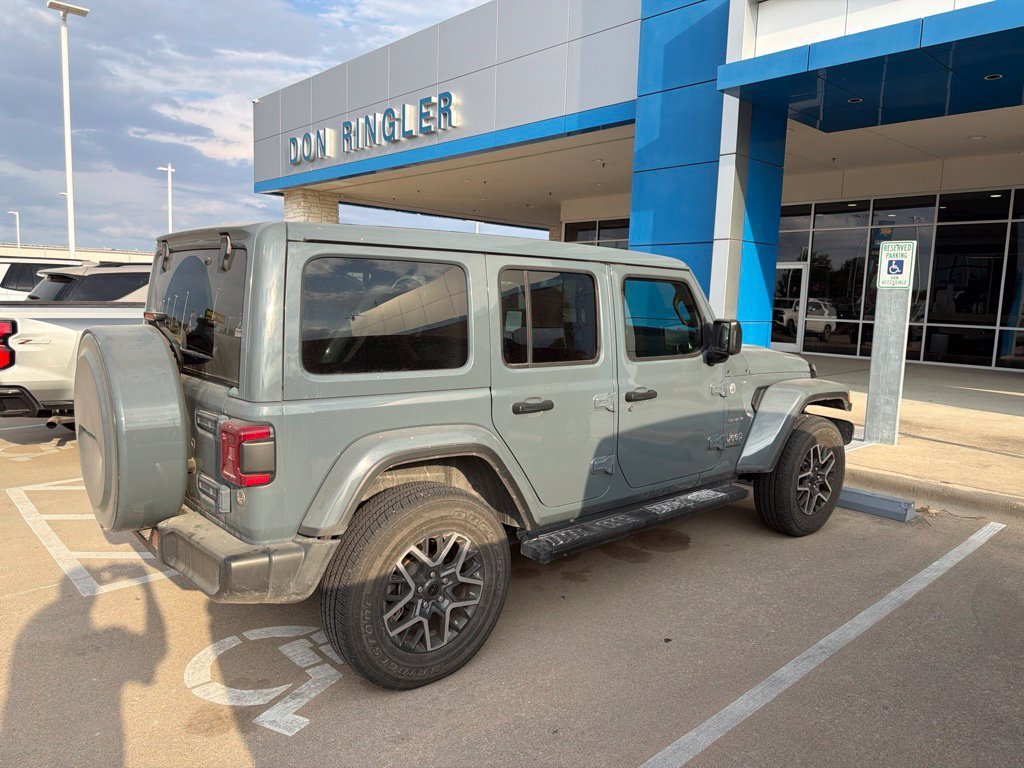 Used 2024 Gray Jeep 4-Door Sahara 4x4 image 2
