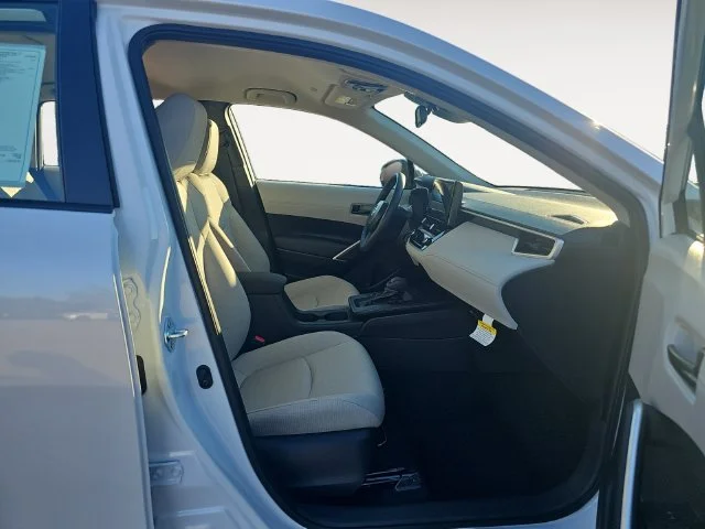 New 2026 Wind Chill Pearl Toyota L image 13