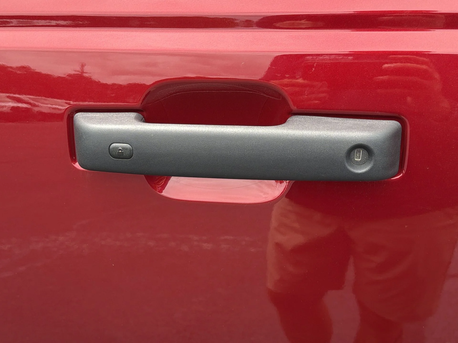 New 2026 Ruby Red Metallic Tinted Clearcoat Ford Outer Banks® image 31