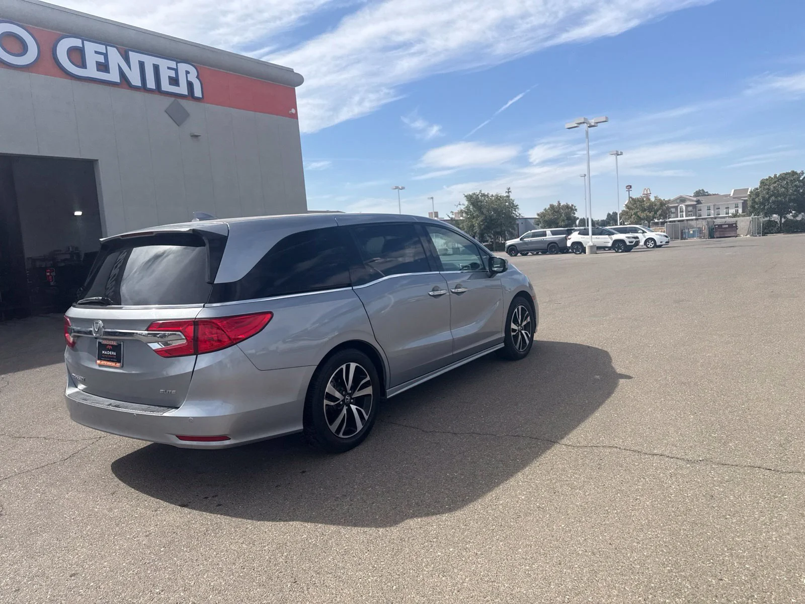 Used 2018 Silver Honda Elite image 5