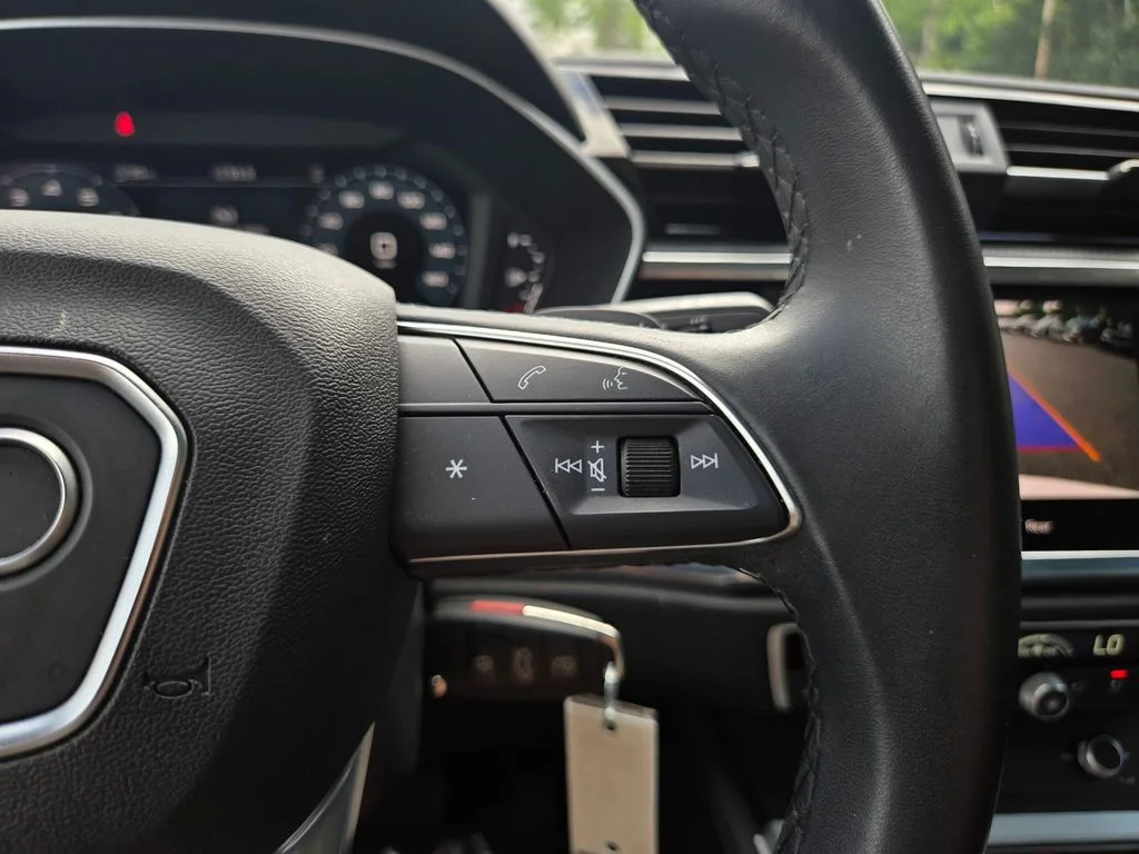 Used 2025 White Audi Premium image 31