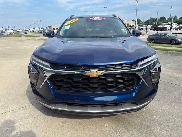 Used 2024 Blue Chevrolet LT image 4