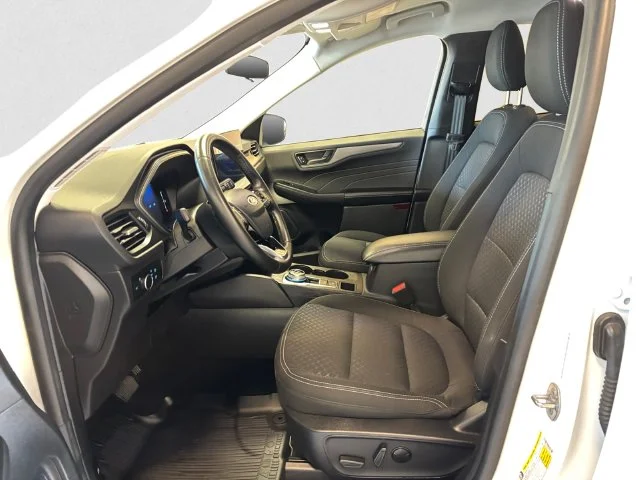 Used 2024 White Ford Active image 10