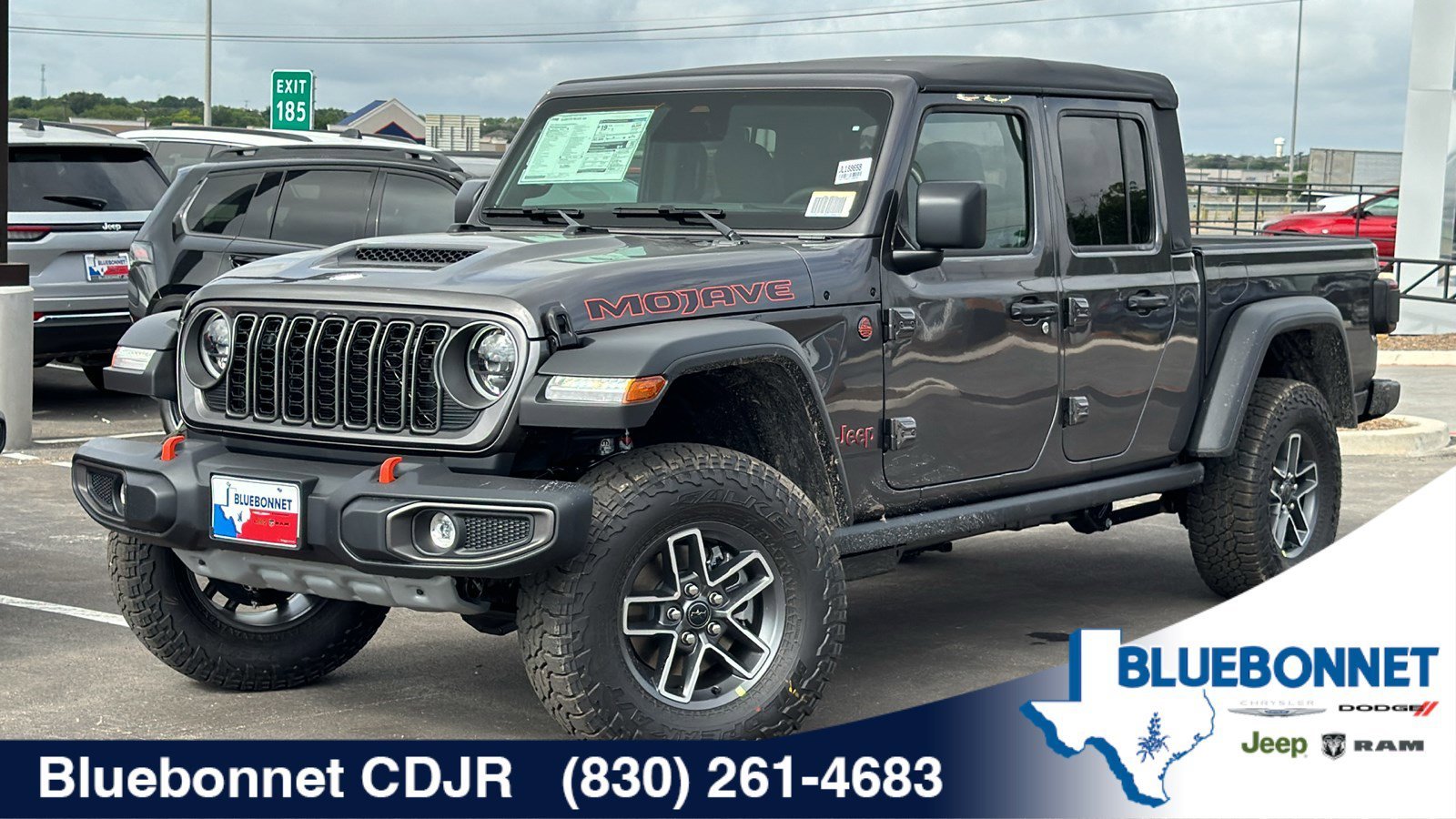2026 Jeep Gladiator Mojave Auto's photo