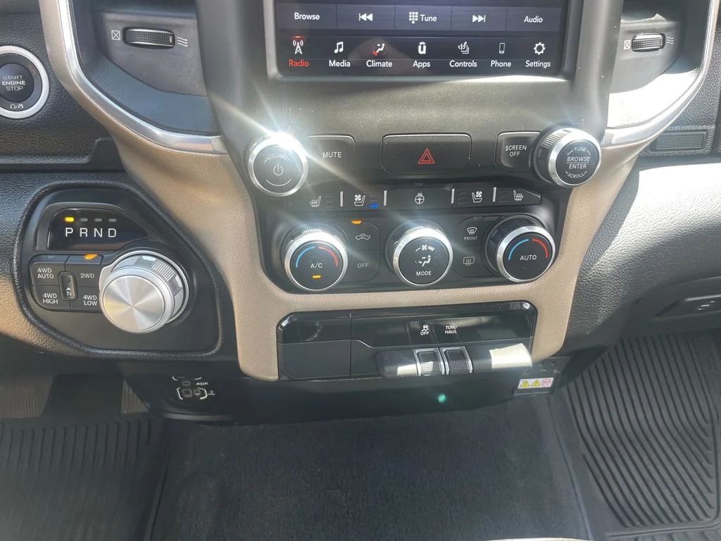 Used 2020 Maximum Steel Metallic Clearcoat Ram Laramie image 22
