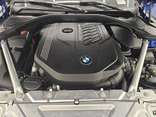 Used 2021 Portimao Blue Metallic BMW M440i xDrive image 33