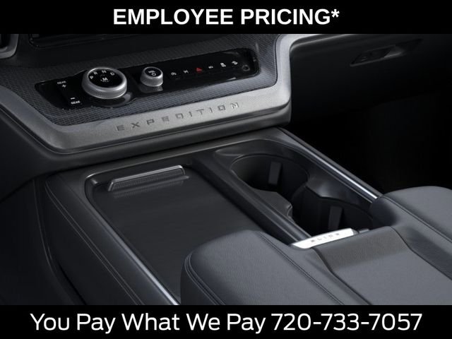 New 2026 Star White Metallic Tri-Coat Ford MAX Platinum® image 16